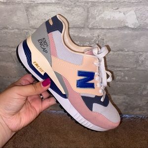 Women’s new balance 530 encap sneakers sz 6